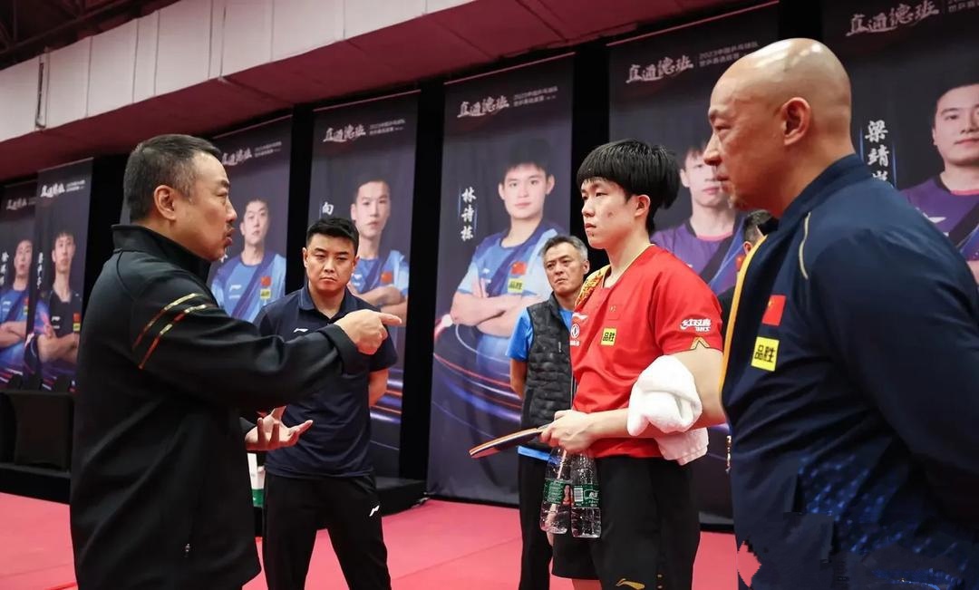 关于冲刺阶段全明星赛焦点战；上海久事临场应变；话题不断；轮换策略成焦点的信息