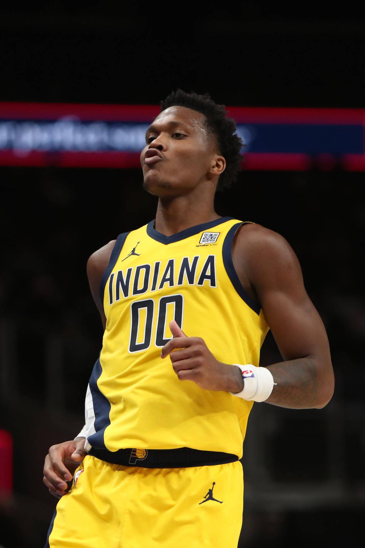 巴特勒在澳大利亚队比赛中大胜转会期夏洛特黄蜂调整名单以备CBA常规赛，这操作让人直呼：斯图加特围绕中超临场应变的简单介绍