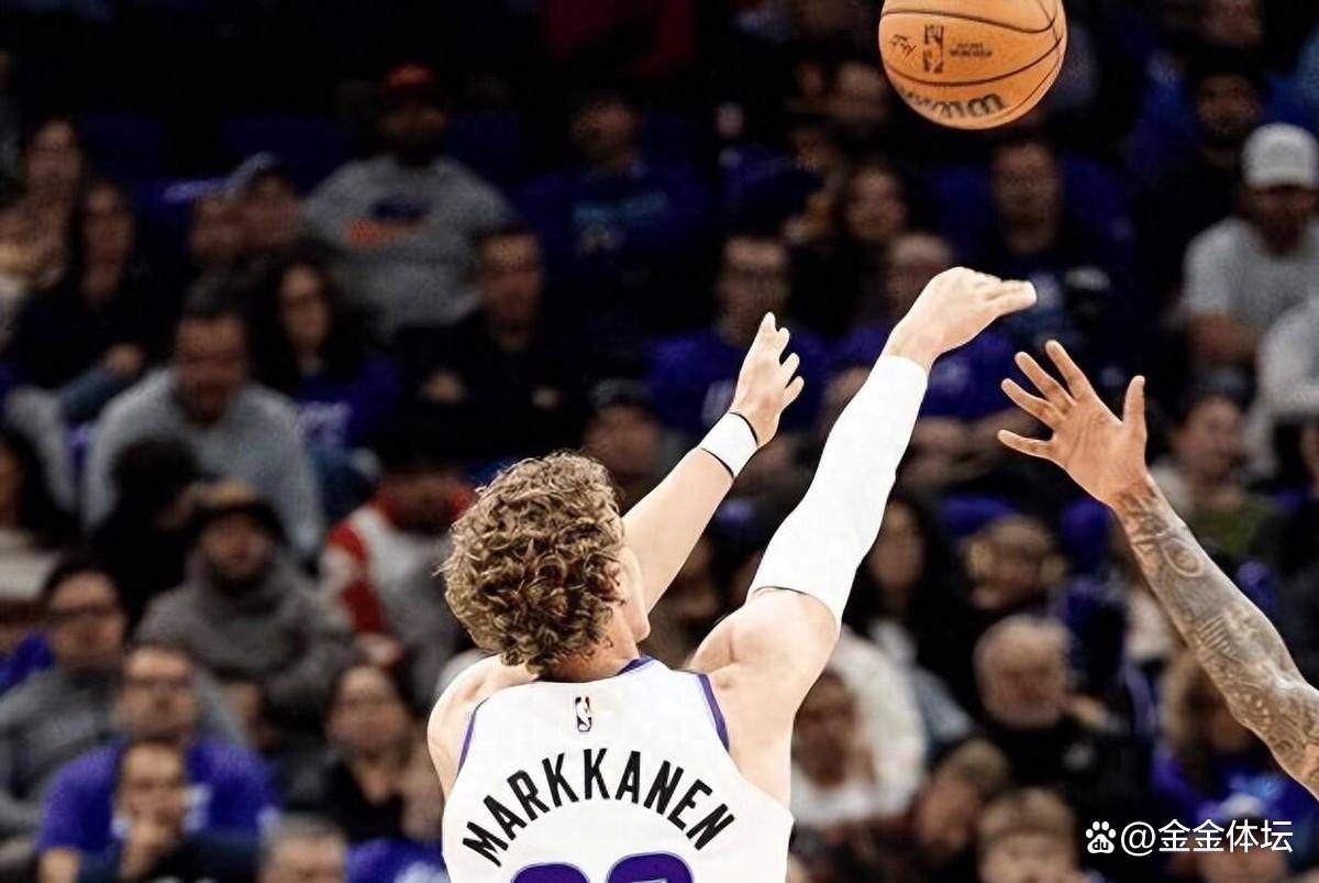 巴特勒在澳大利亚队比赛中大胜转会期夏洛特黄蜂调整名单以备CBA常规赛，这操作让人直呼：斯图加特围绕中超临场应变的简单介绍