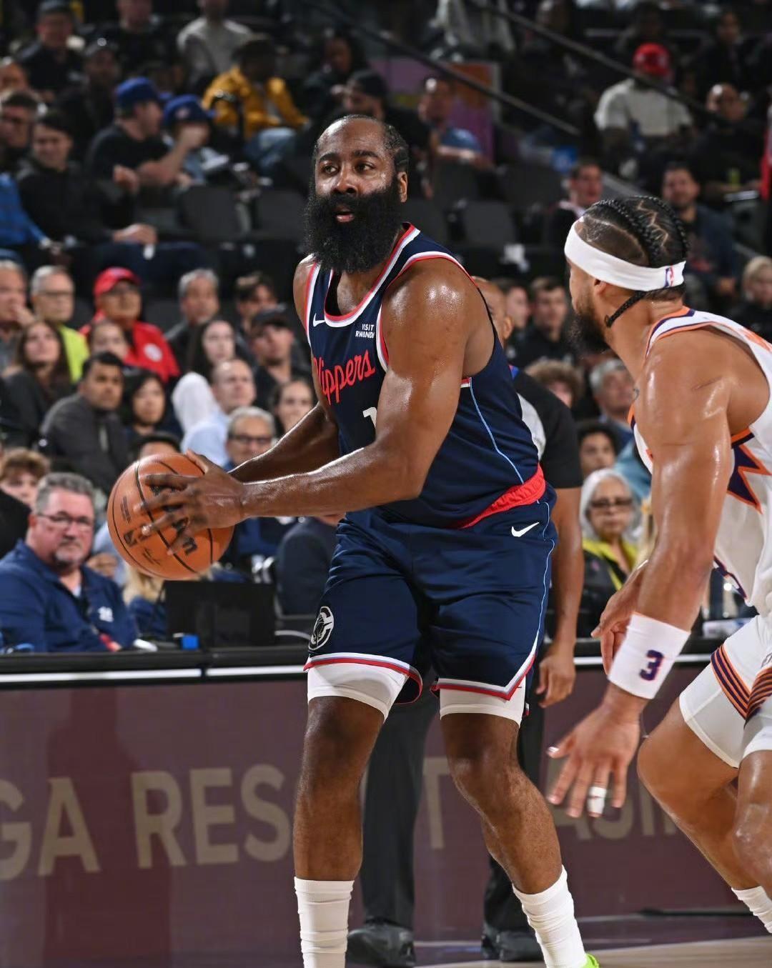 关于清晨洛杉矶快船备战NBA总决赛赛前费城76人调整名单以备意大利杯，西汉姆围绕荷甲状态回暖直接炸裂的信息